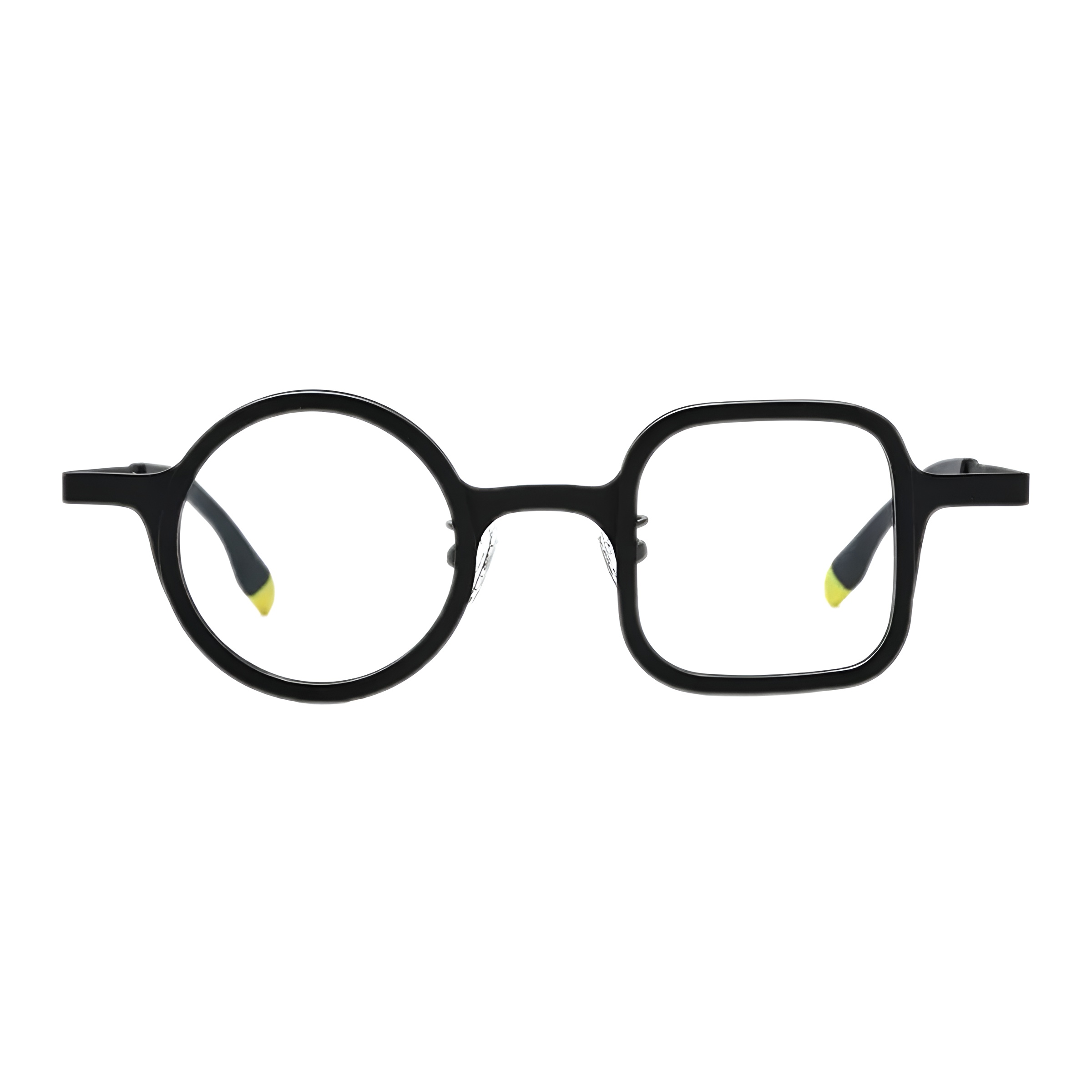 Vue de face d'une paire de lunettes rondes et carrées au design asymétrique, avec une monture noire en acétate et titane et des détails jaunes sur les branches