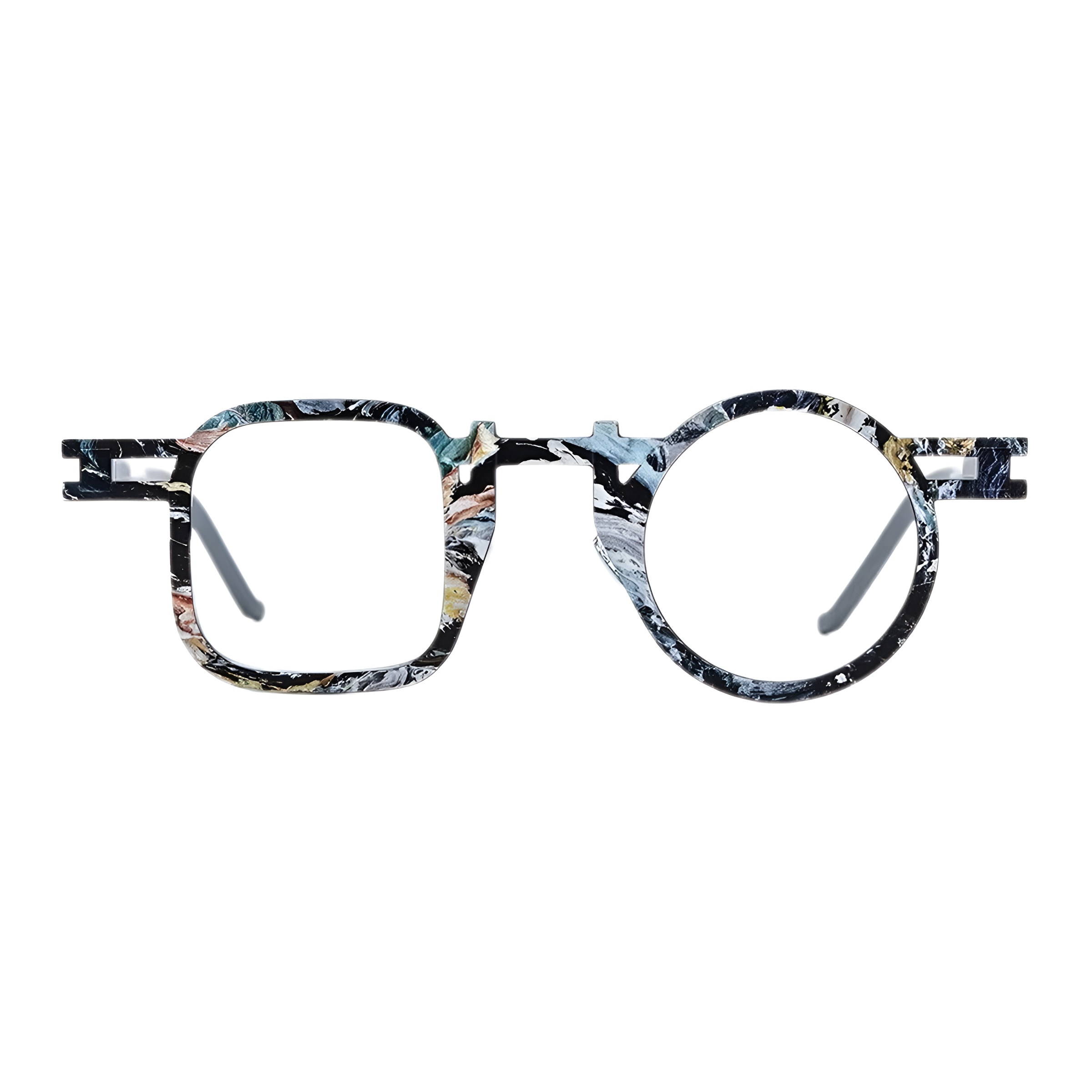 Vue de face d'une paire de lunettes rondes et carrées asymétriques avec une monture en titane au motif abstrait multicolore